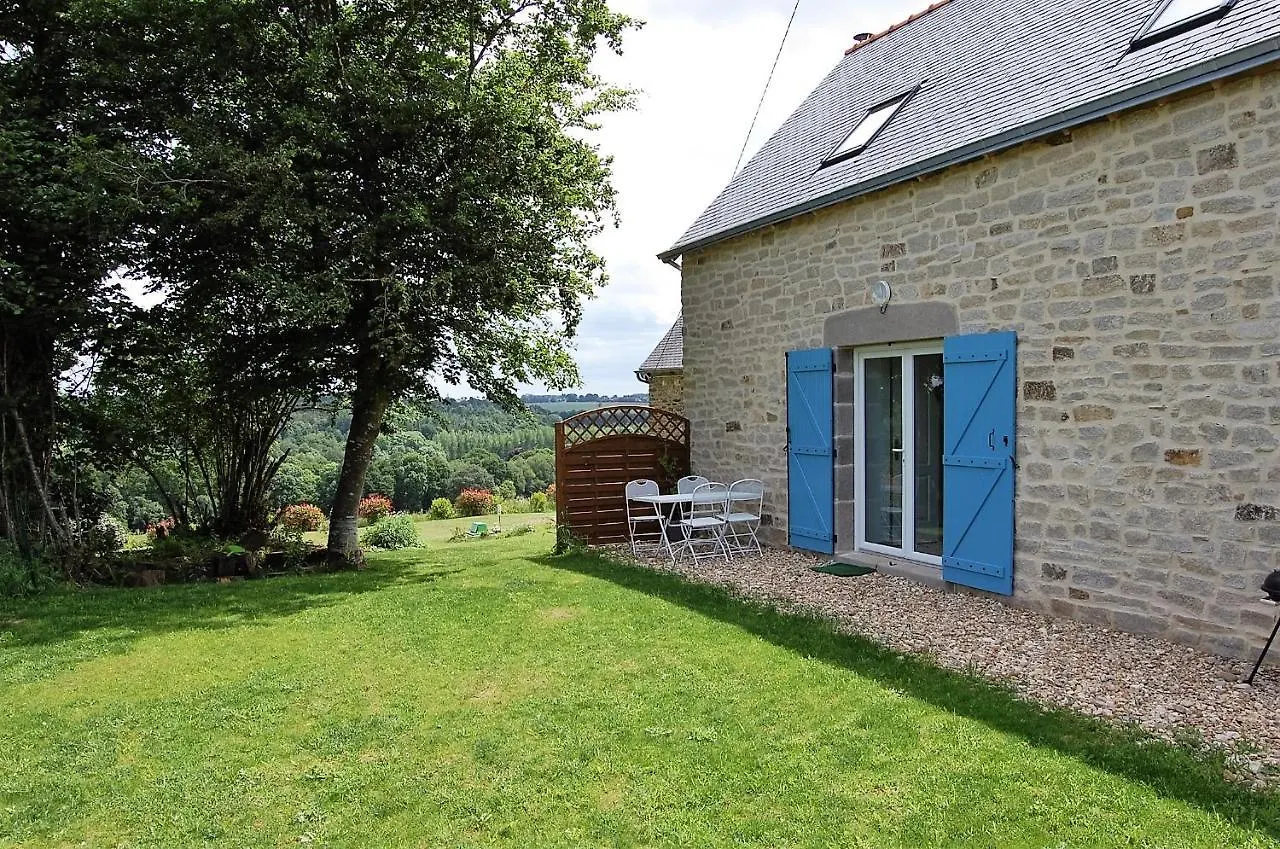 Coet Moru Gites Lavender Cottage Credin
