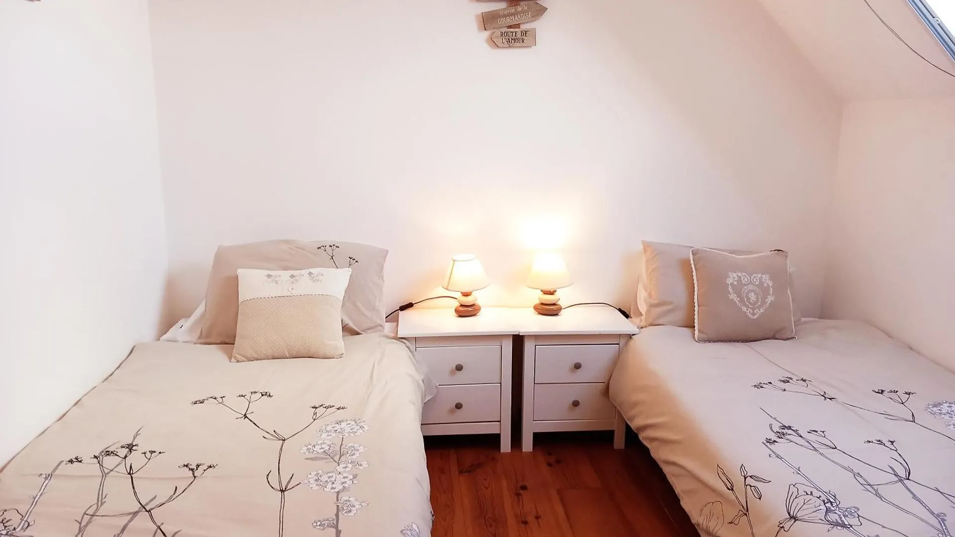 Coet Moru Gites Lavender Cottage Credin 0*,