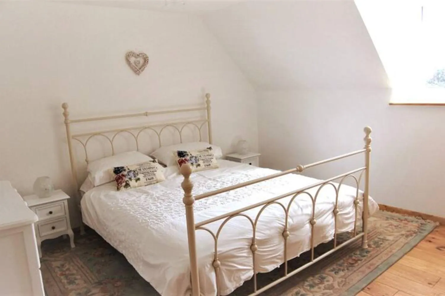 Coet Moru Gites Lavender Cottage Credin Holiday home