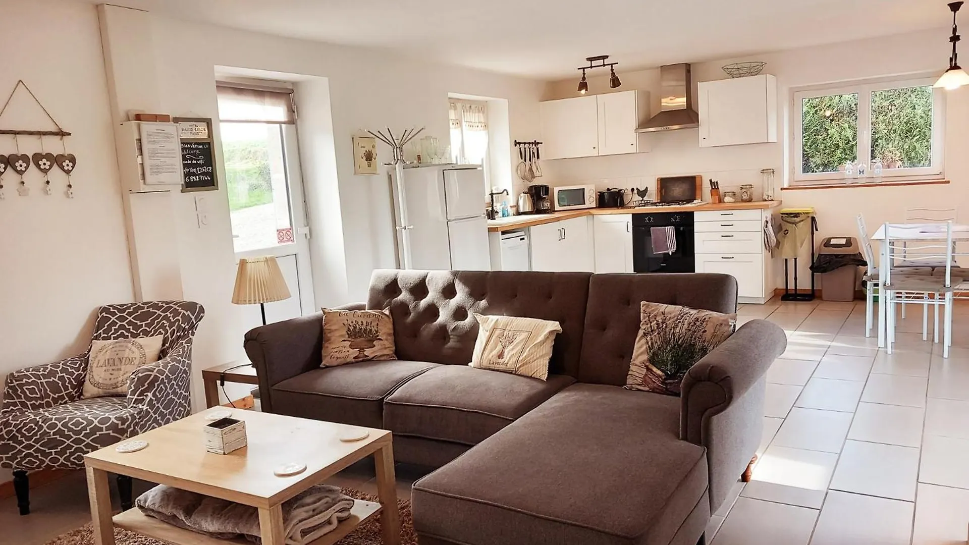 Coet Moru Gites Lavender Cottage Credin Holiday home