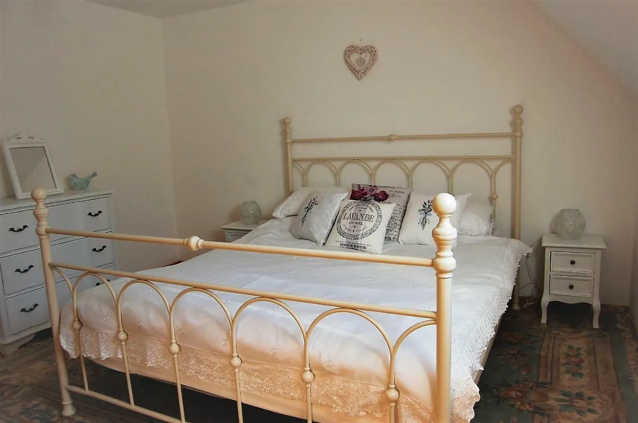 Holiday home Coet Moru Gites Lavender Cottage Credin